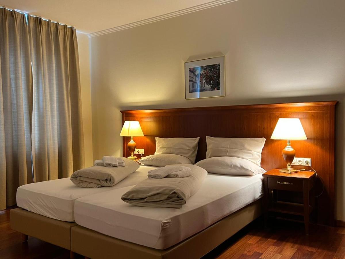 Hotel Hanseatischer Hof Любек Екстериор снимка